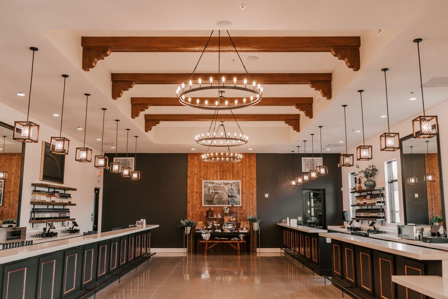 altisima winery tour tasting room